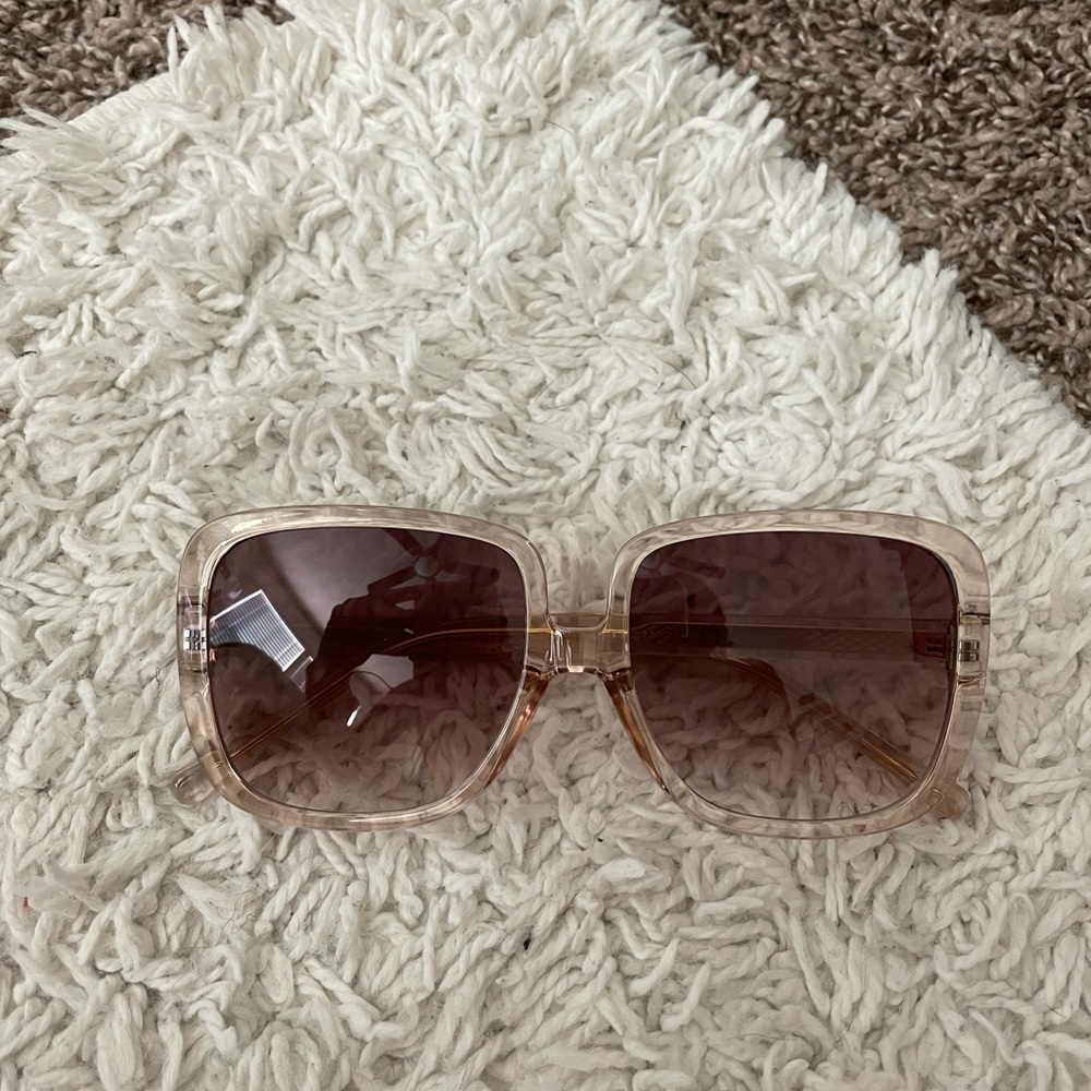 Bundle of 4 glasses